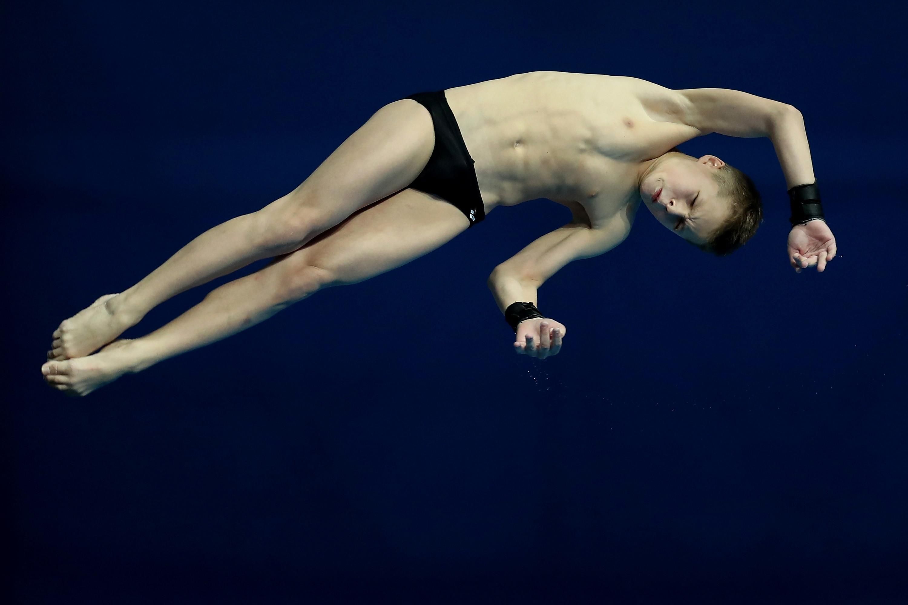 15-річні українці виграли дорослий чемпіонат Європи в стрибках у воду