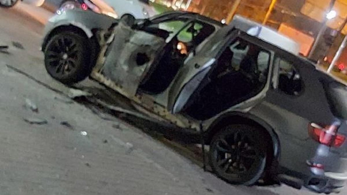 Авто обстріляли з гранатомета в Івано-Франківську: фото, відео