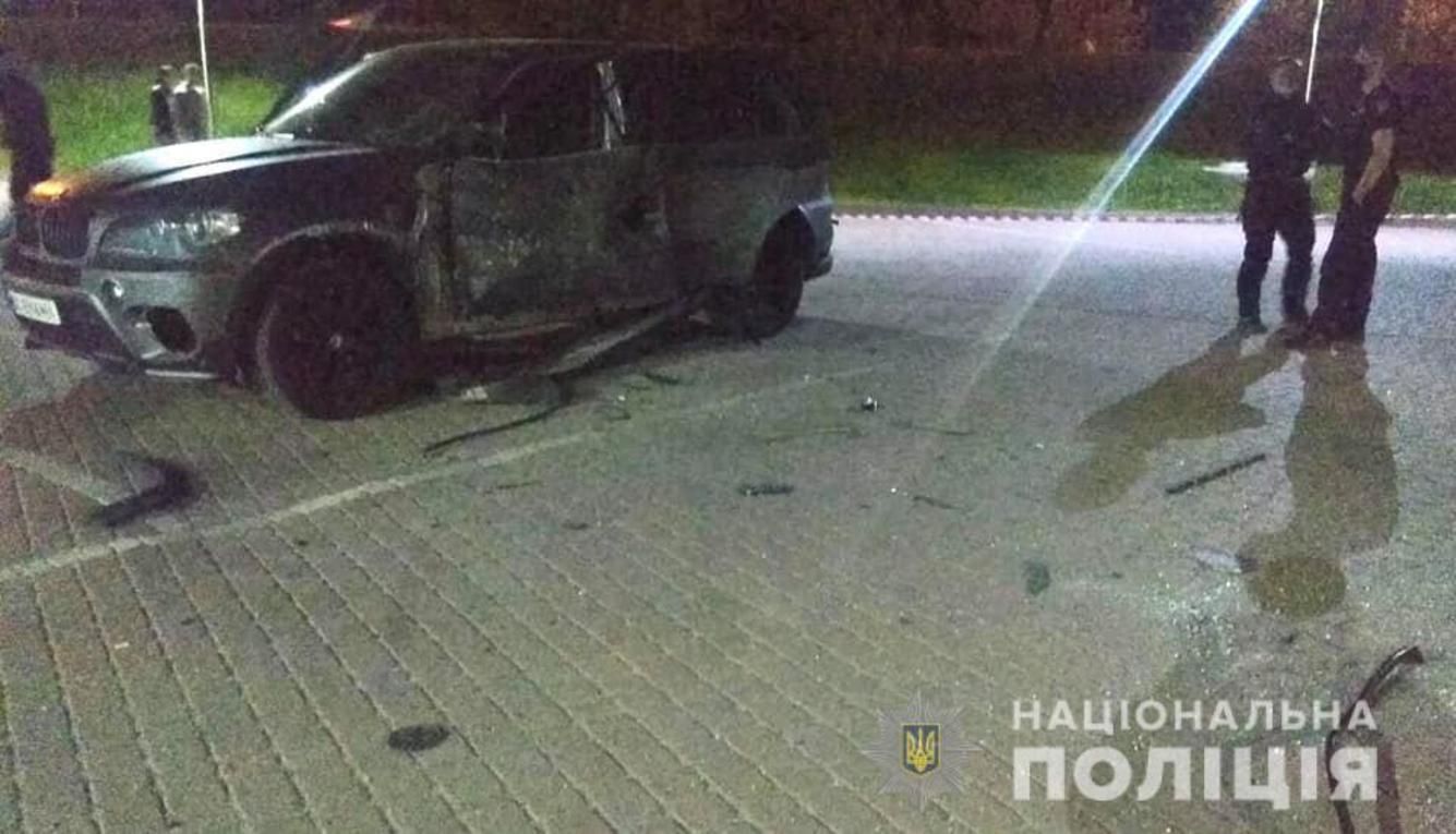 Обстріл авто з РПГ в Івано-Франківську: поліція відкрила справу