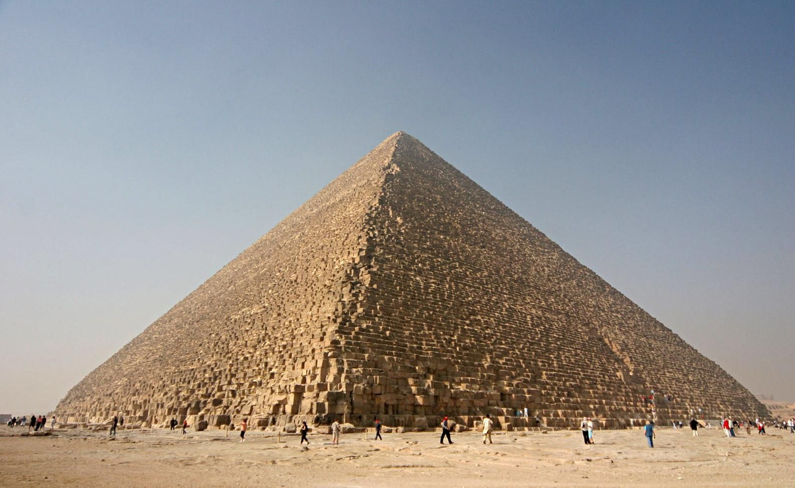Дослідження піраміди за допомогою космічних променів