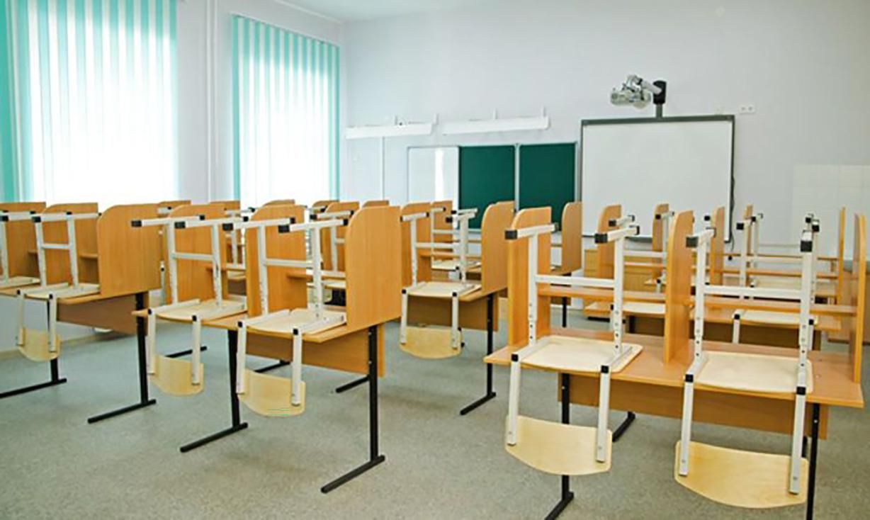 К 1 сентября 2021 на Львовщине закроют почти 30 школ: причина