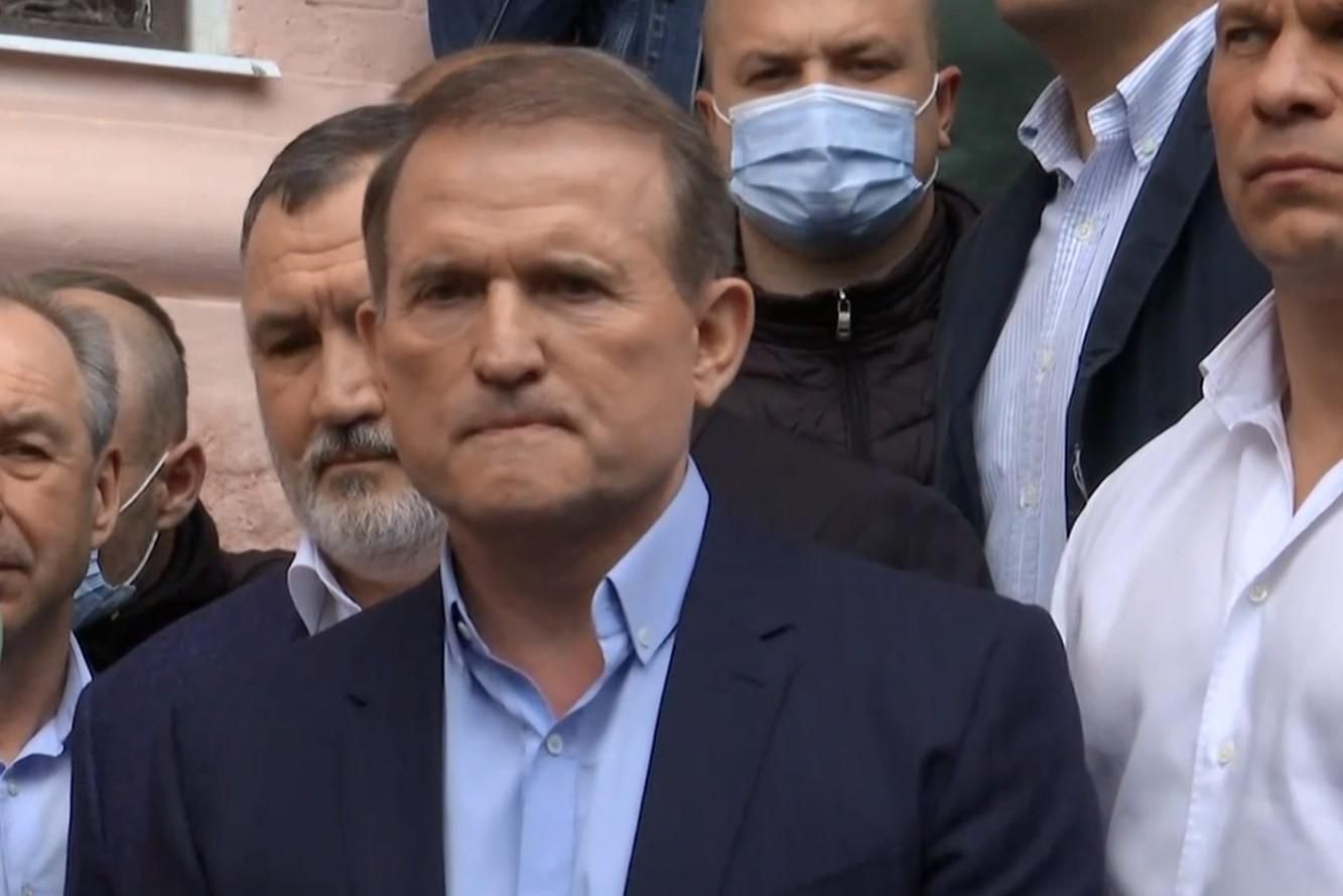 Медведчук натякнув, що може знайти гроші на заставу Медведчук натякнув, що може знайти гроші на заставу