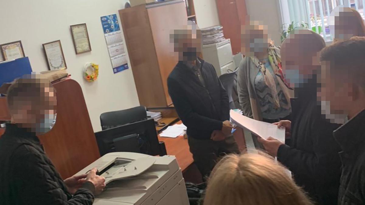 Обыск в КГГА: прокуратура в Департаменте градостроительства – фото Обыск в КГГА: прокуратура в Департаменте градостроительства – фото