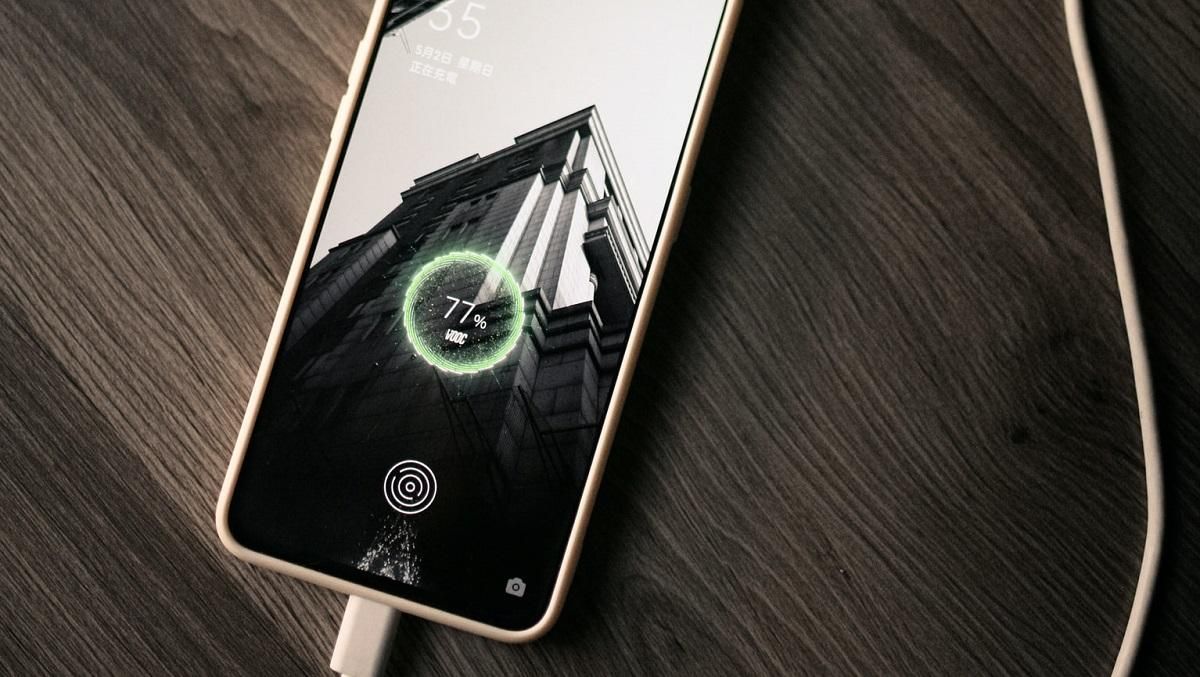 Смартфоны долго держат заряд 2021 Смартфоны долго держат заряд 2021