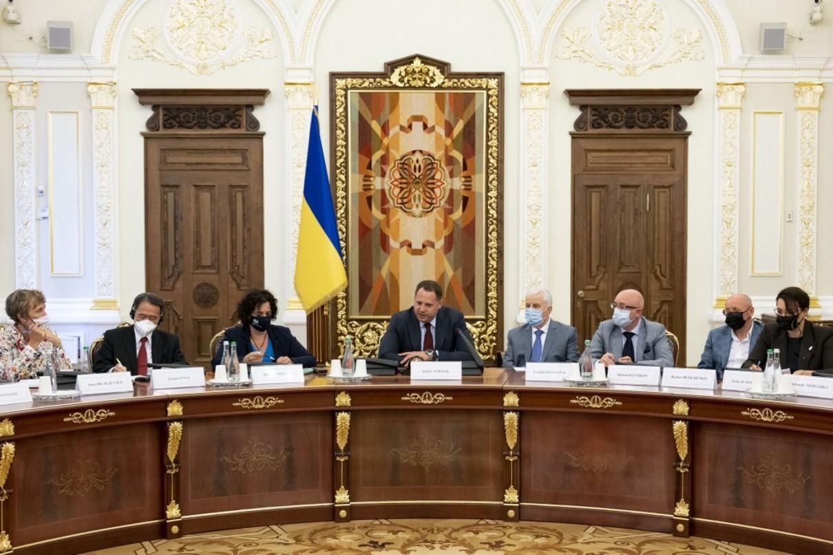 Ермак хочет срочную очную встречу советников нормандского формата Ермак хочет срочную очную встречу советников нормандского формата