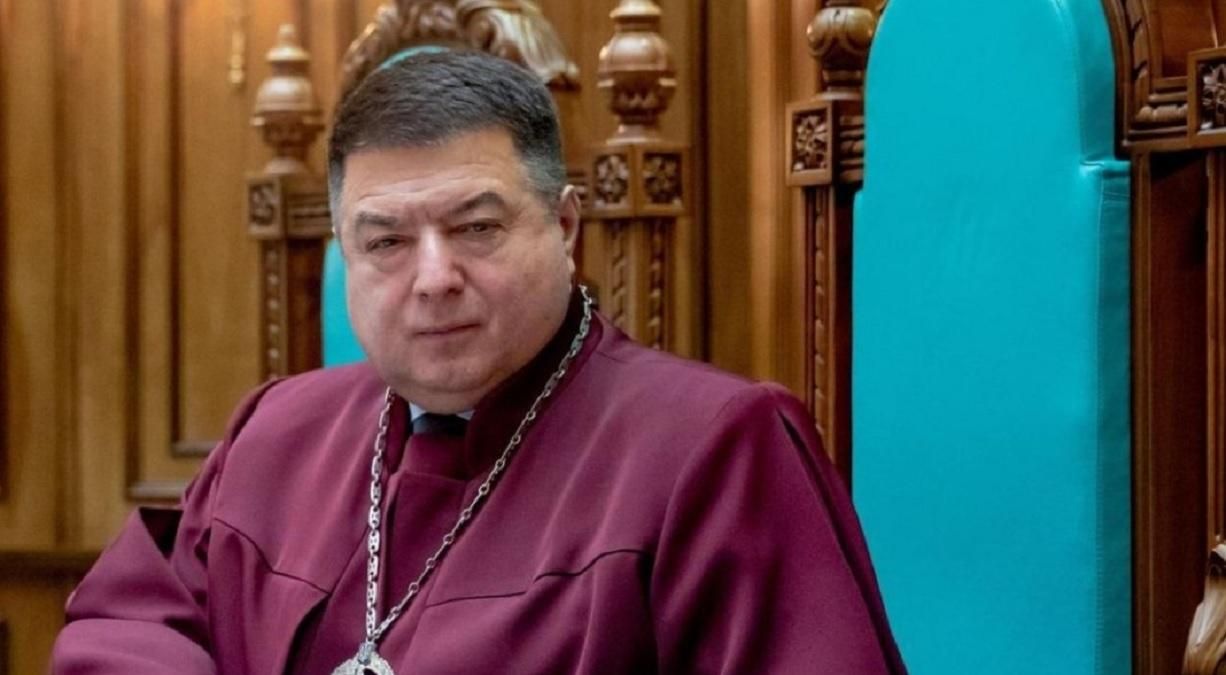 Тупицькому і Касмініну припинили виплачувати зарплату, – КСУ Тупицькому і Касмініну припинили виплачувати зарплату, – КСУ