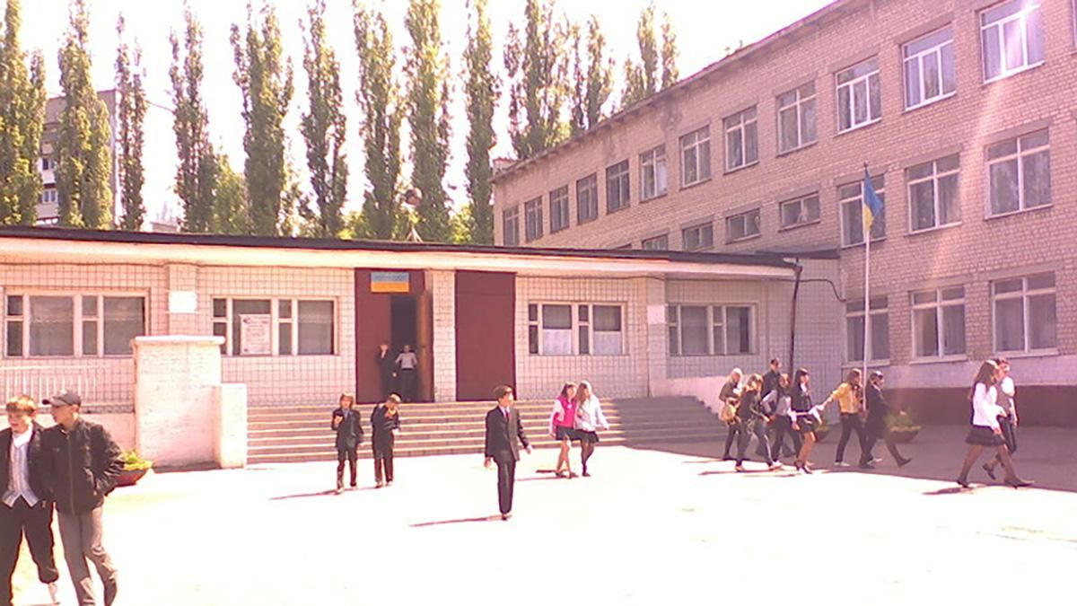 В Одесі біля школи сталася стрілянина: власника зброї затримали