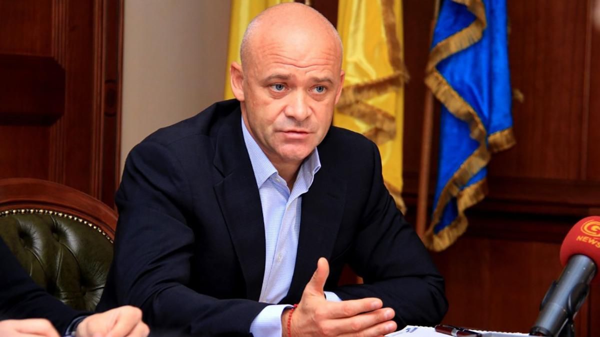 Труханов назвал провокацией замечания языкового омбудсмена о гимне Труханов назвал провокацией замечания языкового омбудсмена о гимне