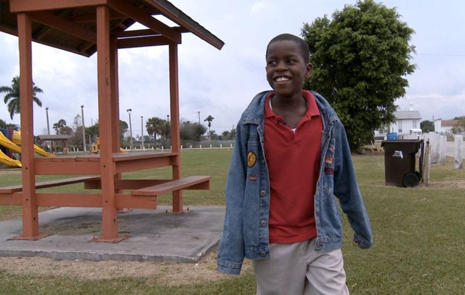 В 11 лет взял интервью у Обамы: ушел из жизни журналист Деймон Уивер В 11 лет взял интервью у Обамы: ушел из жизни журналист Деймон Уивер