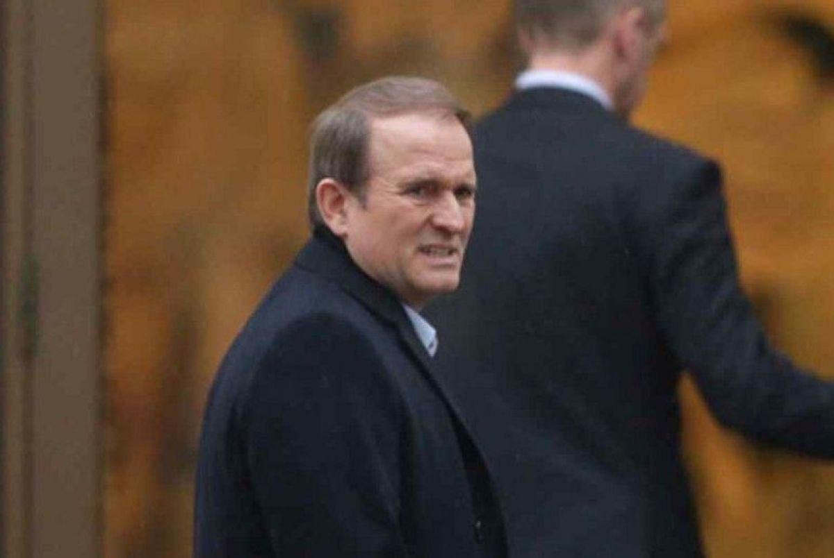 Медведчук з електронним браслетом не зможе працювати у Раді Медведчук з електронним браслетом не зможе працювати у Раді