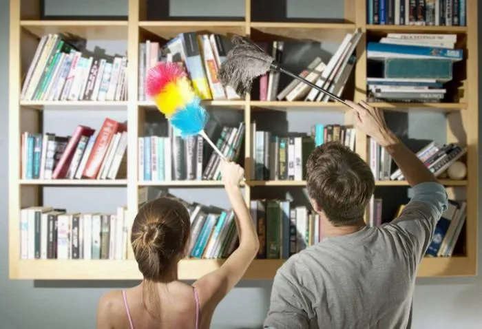 Прибирання у кімнаті Прибирання у кімнаті