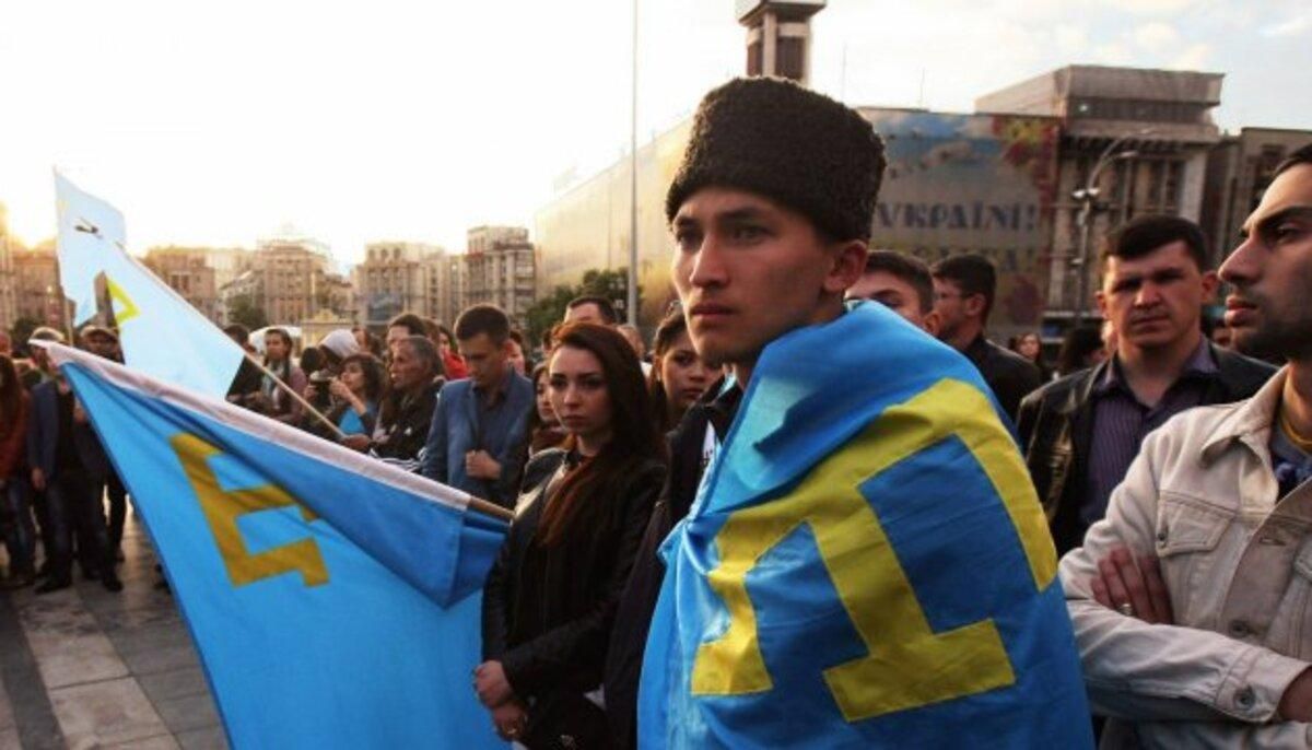 Росія переслідує майже 100 кримських татар, – Денісова