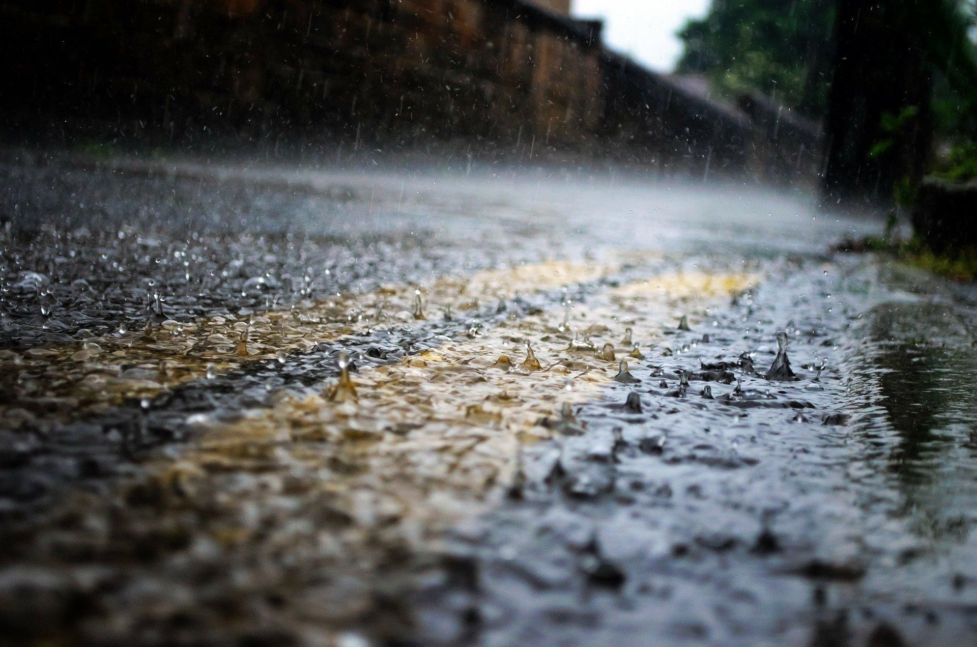 В Киеве 18.05.2021 дождь, град, потоп: какой будет погода на неделе 