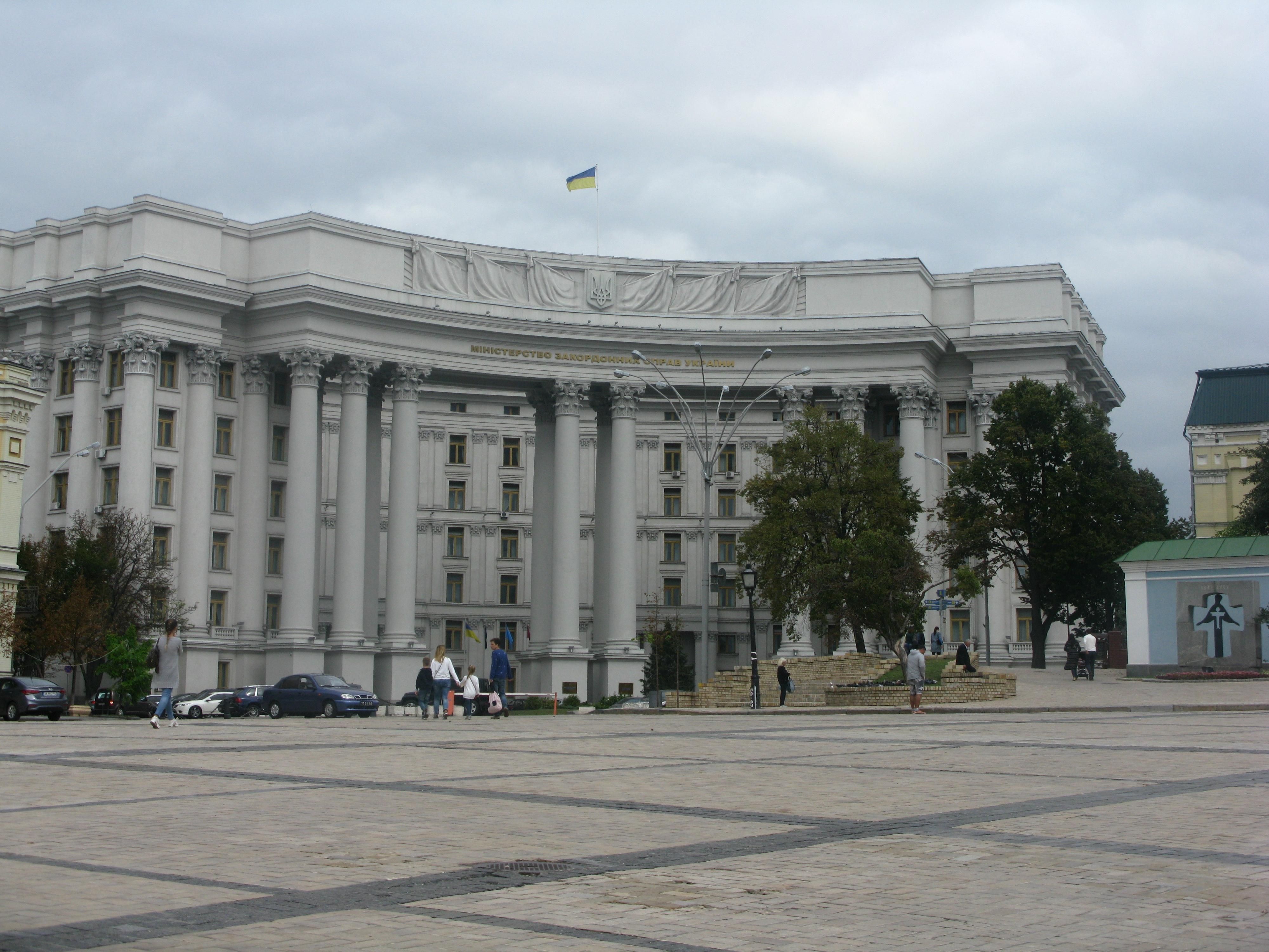 Люблінський трикутник закликав відреагувати на дії Росії в Криму Люблінський трикутник закликав відреагувати на дії Росії в Криму