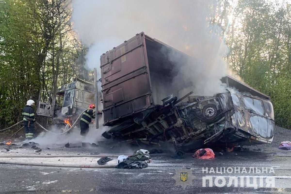 ДТП в Хмельницкой области: водитель не имел права управлять грузовиком