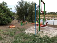 Бойовики на Донбасі облаштовують позиції для обстрілів ЗСУ на дитячих майданчиках