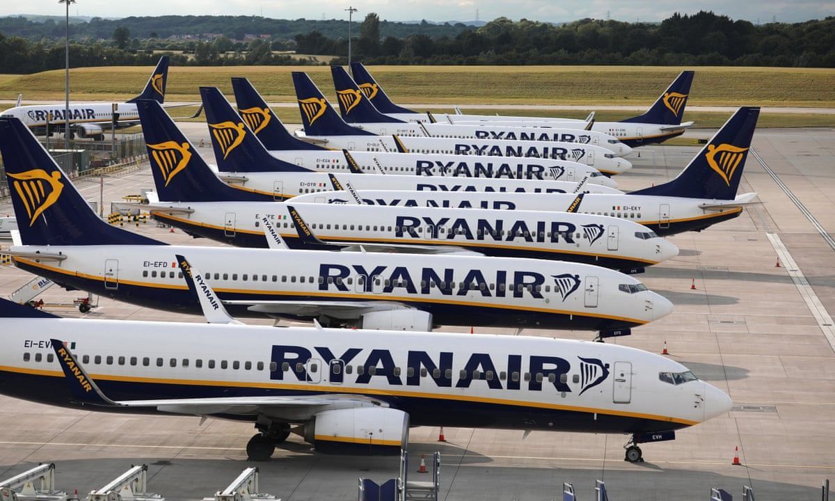 Авіакомпанія Ryanair зазнала рекордних збитків: сума вражає
