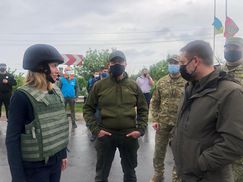 Донбас і Крим є Україною, – прем'єрка Естонії відвідала КПВВ на Сході