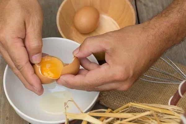 Розмішування яєць