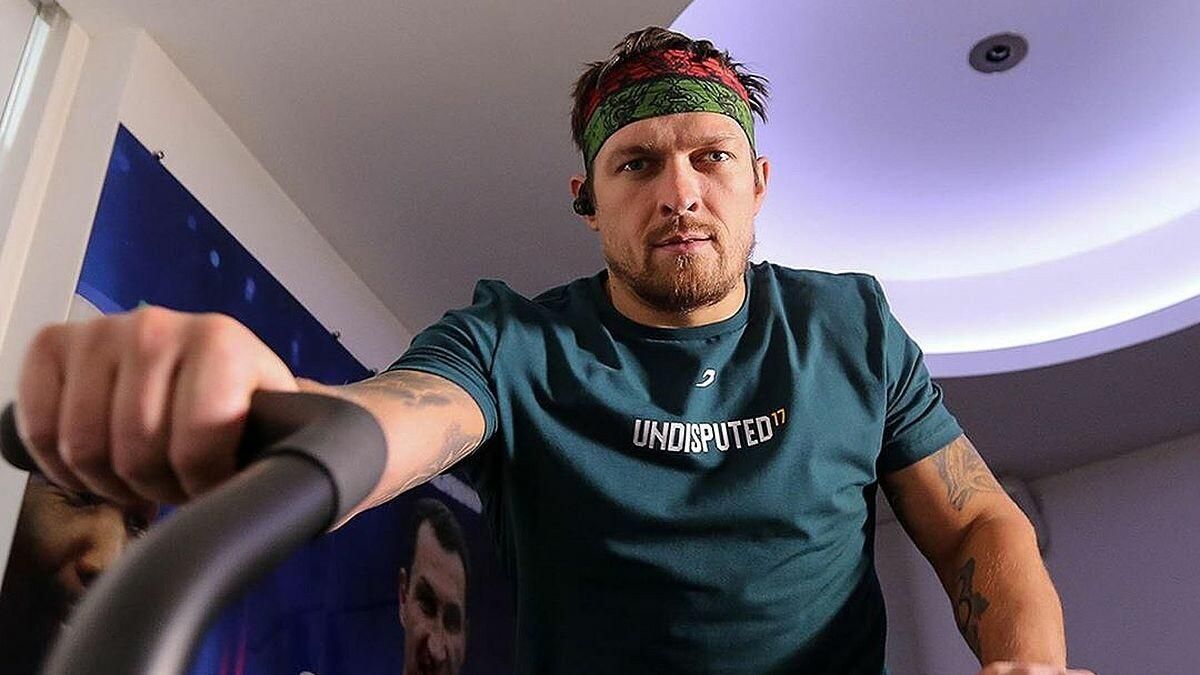 Александр Усик требует у промоутера бой с Энтони Джошуа