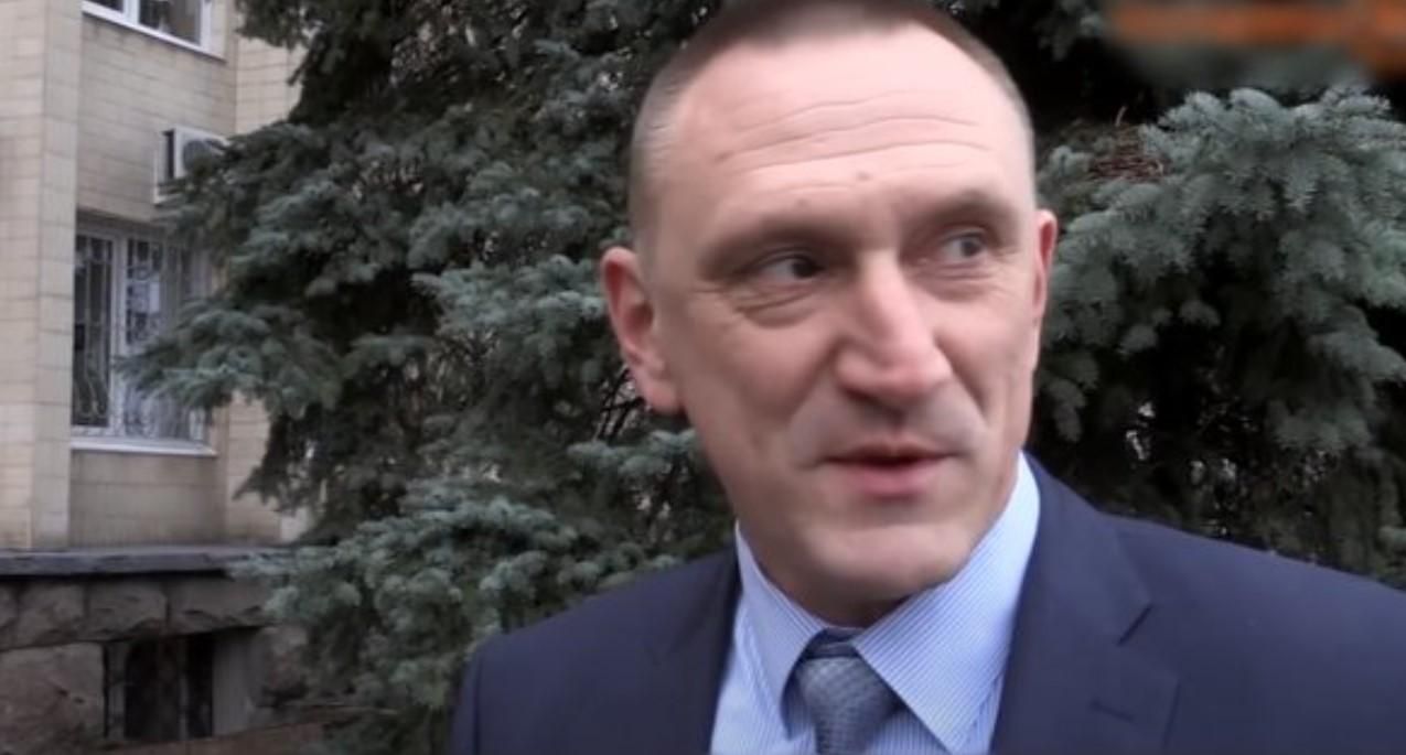 За 2016 рік — приблизно 20 виїздів у Крим, – ексдепутат розповів деталі про Аксьонова За 2016 рік — приблизно 20 виїздів у Крим, – ексдепутат розповів деталі про Аксьонова