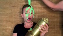 Скарлетт Йоханссон облили зеленой слизью на церемонии MTV: это сделал ее муж – видео