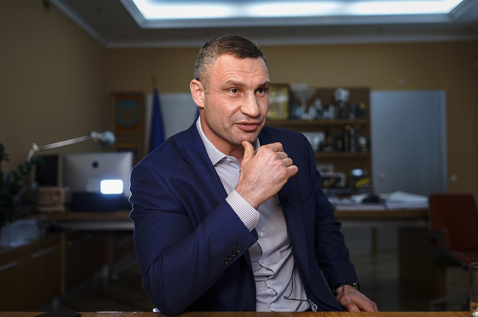 Кличко відповів, чому його сім'я перебуває не в Україні Кличко відповів, чому його сім'я перебуває не в Україні