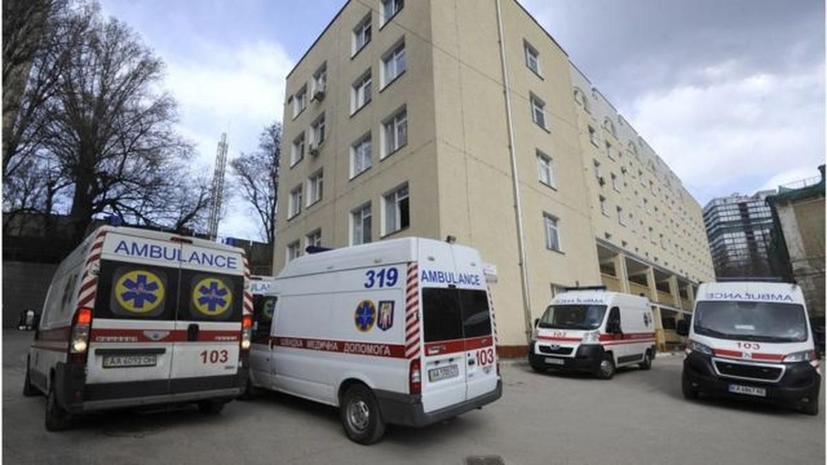 За добу у Києві виявили 453 хворих на COVID-19, одужали понад 2 тисячі За добу у Києві виявили 453 хворих на COVID-19, одужали понад 2 тисячі