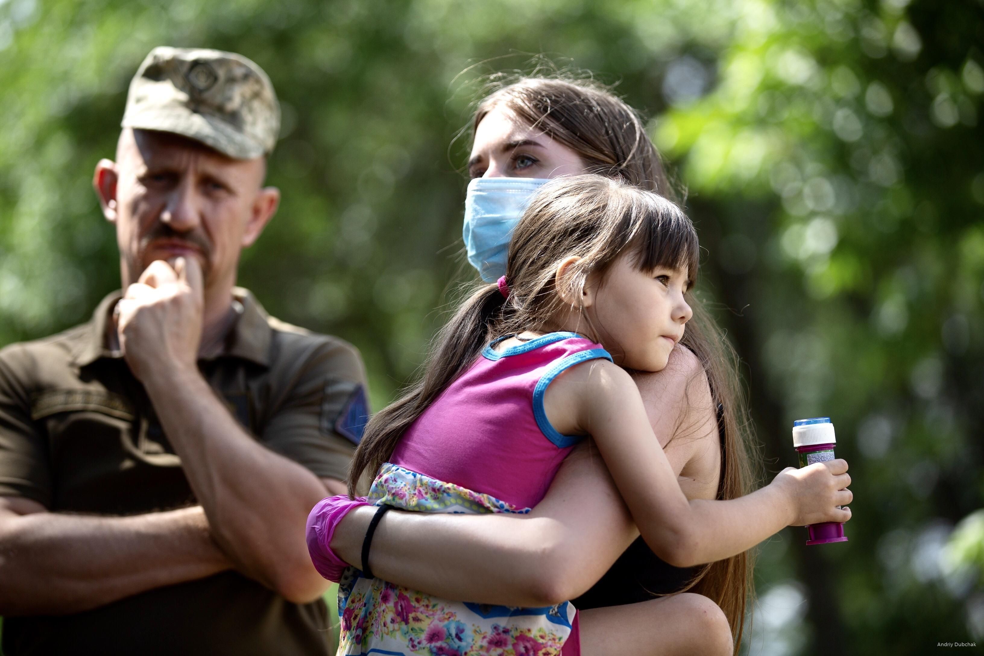 7 сучасних героїв України: історії, варті поваги 7 сучасних героїв України: історії, варті поваги