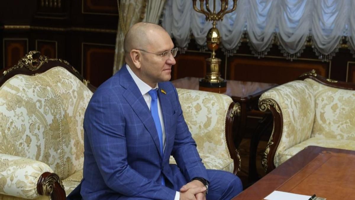 Шевченко, що їздив до Лукашенка, похвалив затримання редактора NEXTA Шевченко, що їздив до Лукашенка, похвалив затримання редактора NEXTA