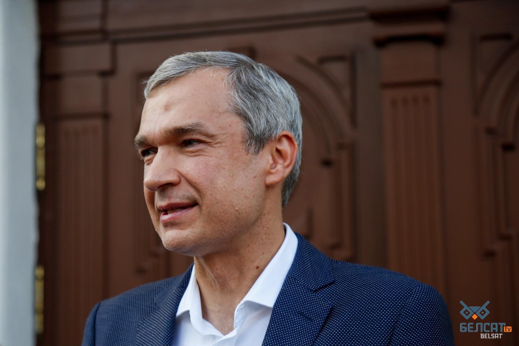 Оппозиция говорит, самолет, на котором был Протасевич, угрожали сбить Оппозиция говорит, самолет, на котором был Протасевич, угрожали сбить