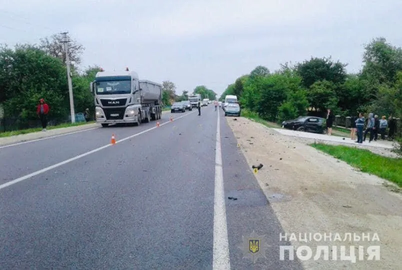 Альфа Ромео у кюветі Альфа Ромео у кюветі