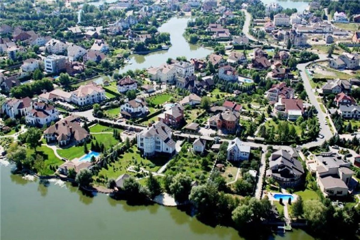 Землянська розповіла про ціну й переваги оренди держдач у Конча-Заспі Землянська розповіла про ціну й переваги оренди держдач у Конча-Заспі