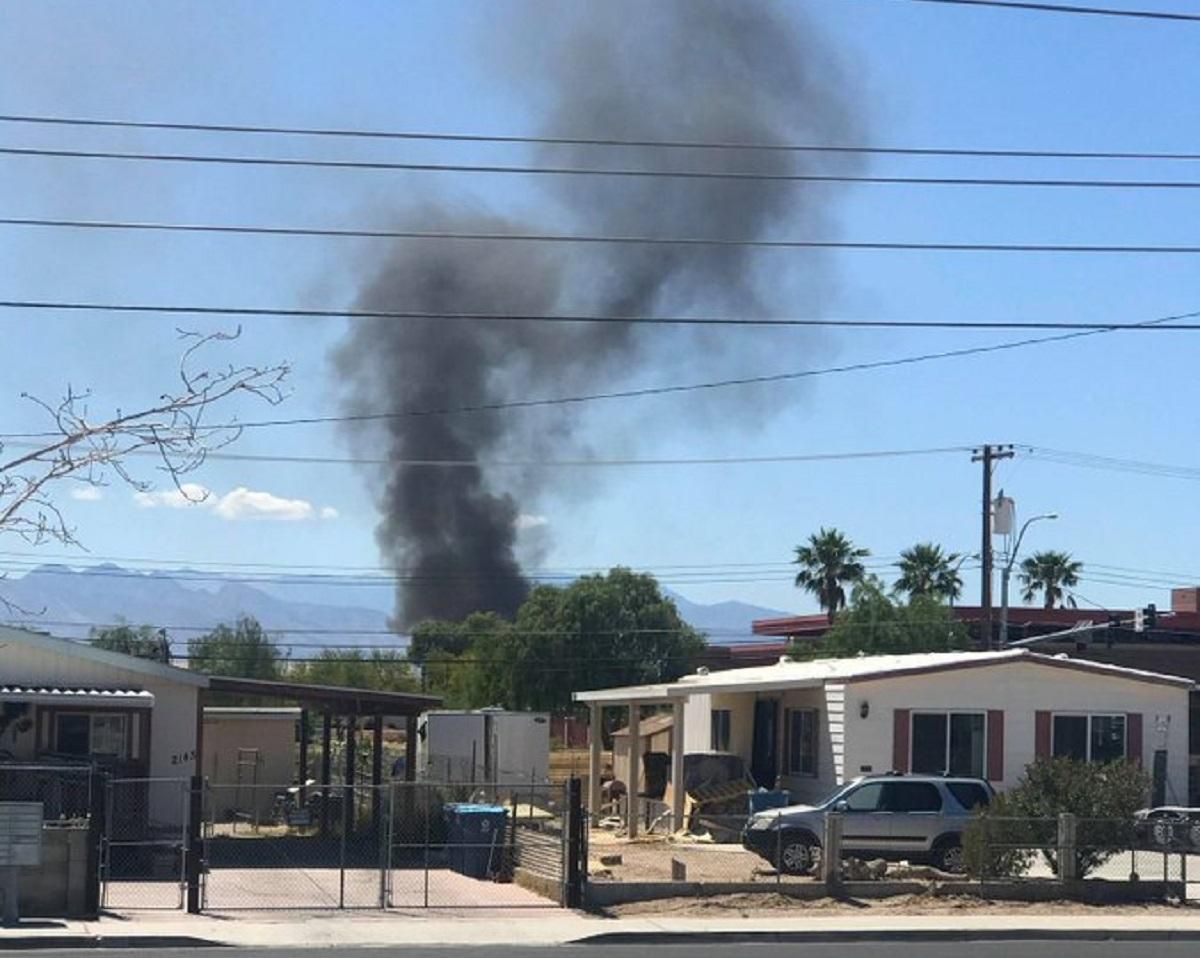 В США разбился военный самолет: погиб пилот В США разбился военный самолет: погиб пилот