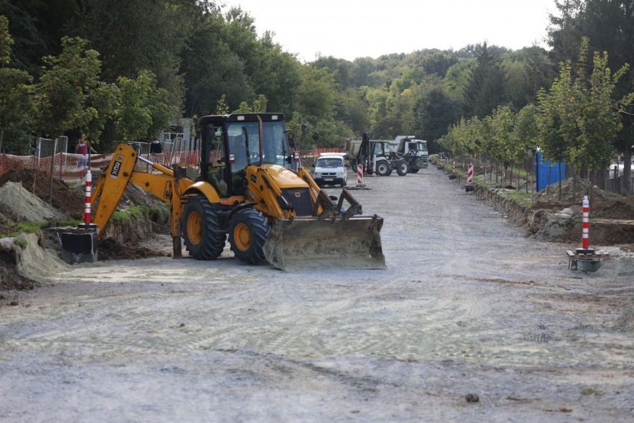 У Львові через ремонт частину вулиці Пилипа Орлика перекриють до кінця 2021 року: схема об'їзду У Львові через ремонт частину вулиці Пилипа Орлика перекриють до кінця 2021 року: схема об'їзду