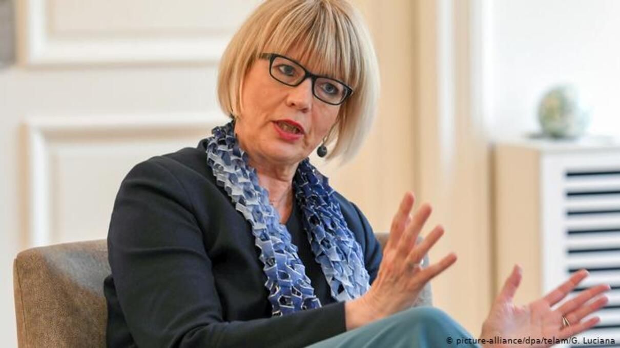 Генсек ОБСЕ Хельга Шмид посетит Донбасс Генсек ОБСЕ Хельга Шмид посетит Донбасс