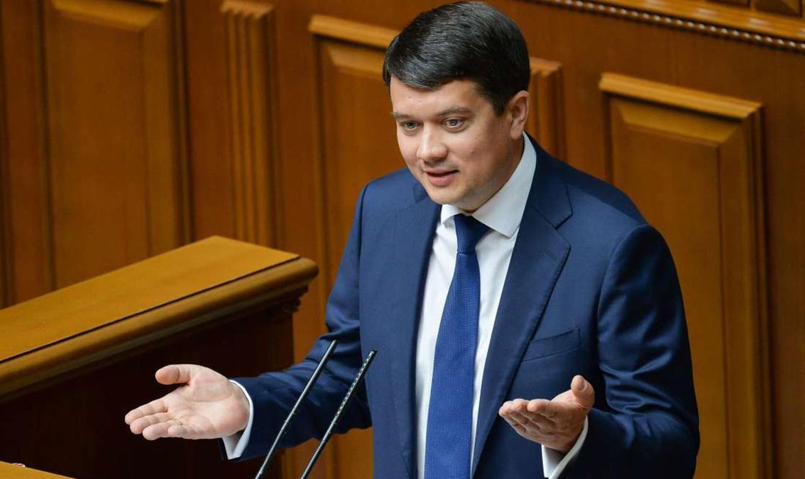 Разумков и Аваков заключили союз из-за конфликта с Офисом Президента Разумков и Аваков заключили союз из-за конфликта с Офисом Президента