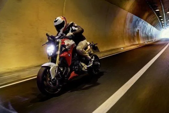 таксі мотоцикла таксі мотоцикла