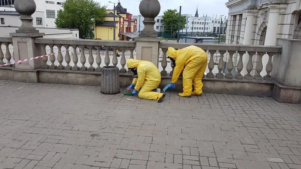 На львівському залізничному вокзалі зібрали понад пів кілограма ртуті: фото