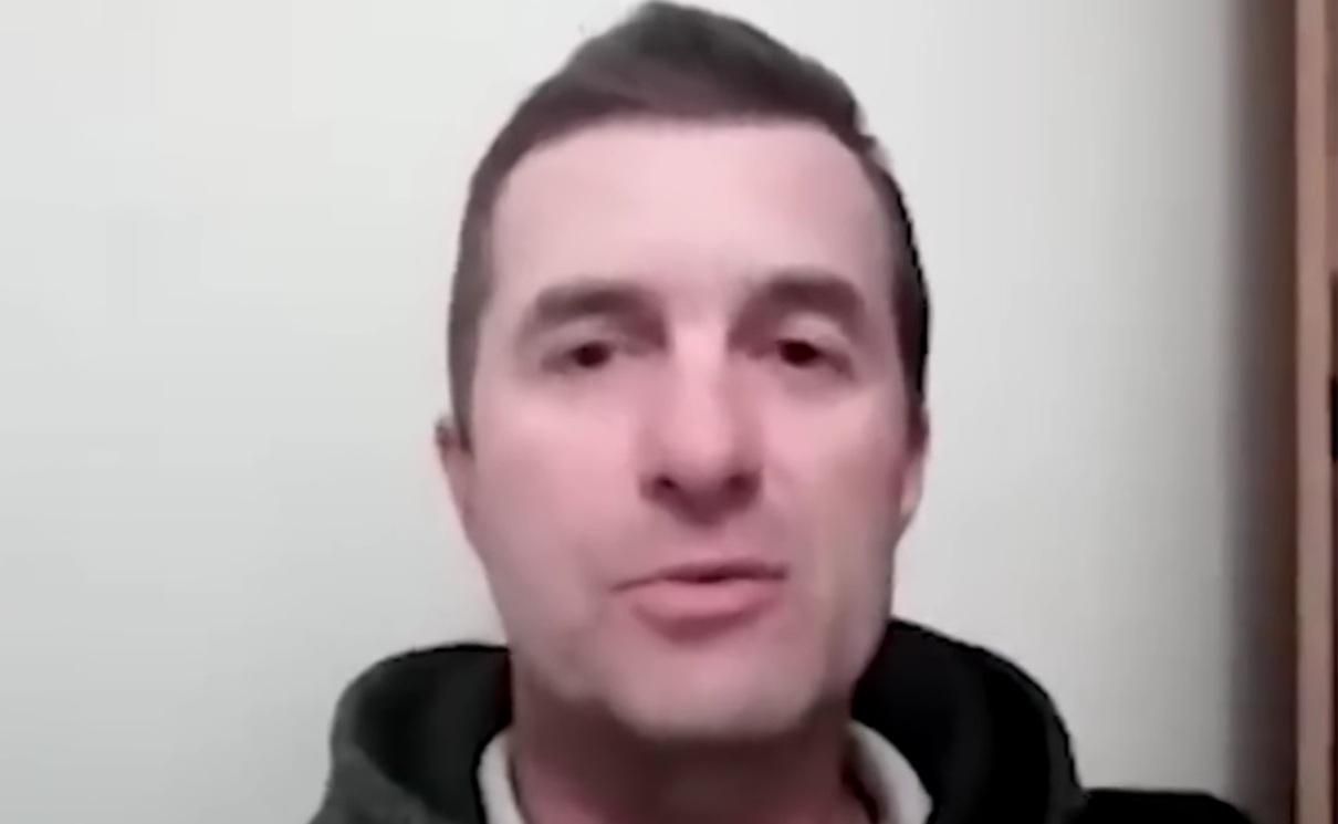 Лукашенко лишил отца Романа Протасевича воинского звания Лукашенко лишил отца Романа Протасевича воинского звания