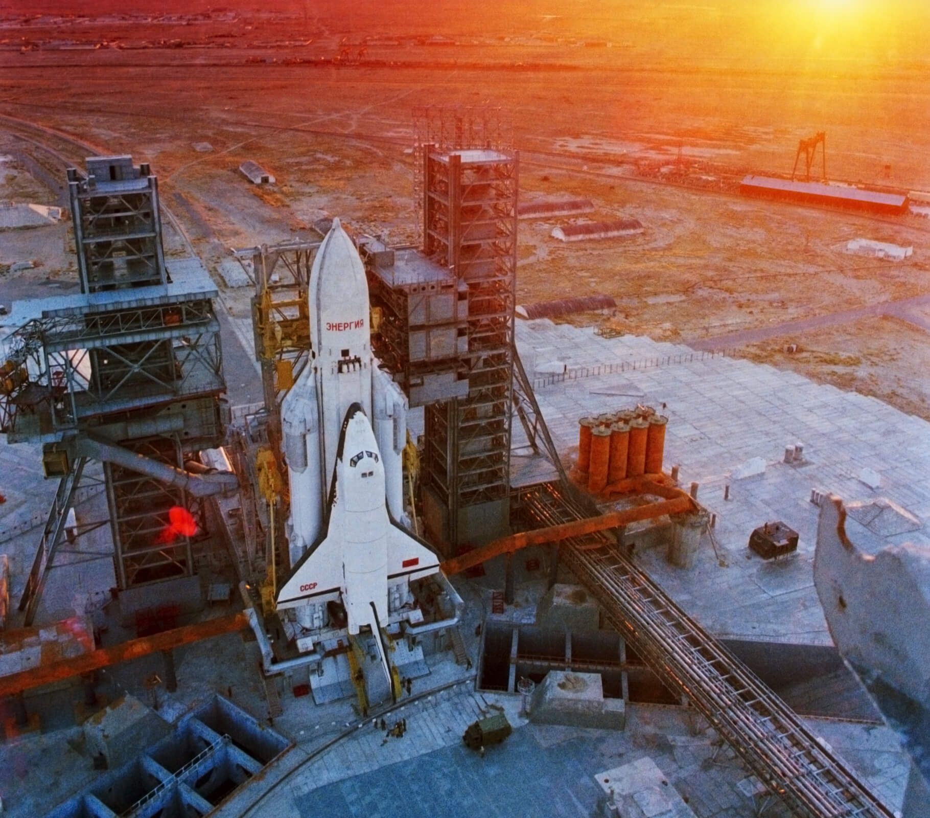 Вандали розмалювали радянський космічний корабель