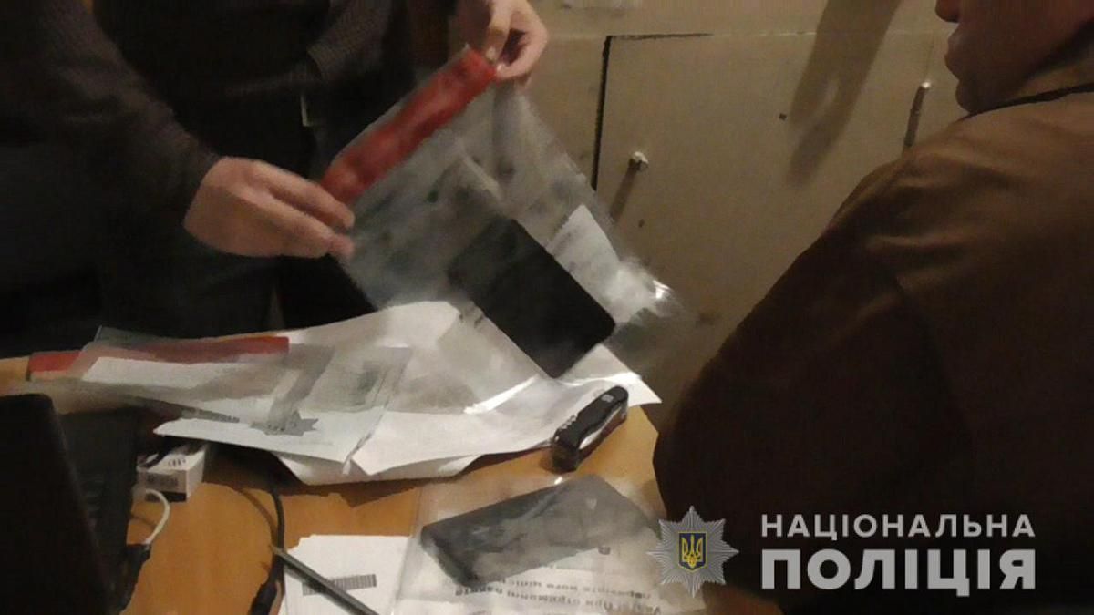 Одесита викрали, обікрали та викинули на об'їзній дорозі Одесита викрали, обікрали та викинули на об'їзній дорозі