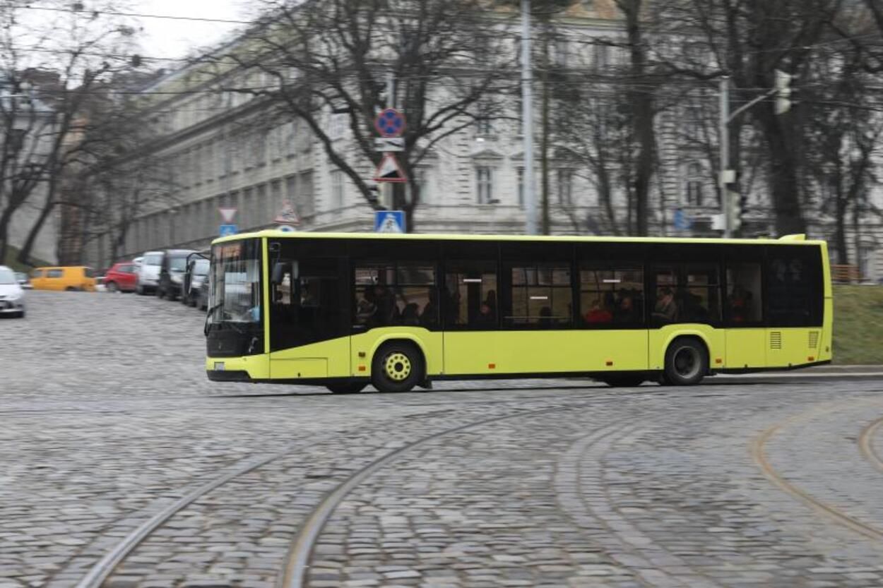 У Львові відновлюють роботу автобусів №5А та 10 і запускають новий маршрут
