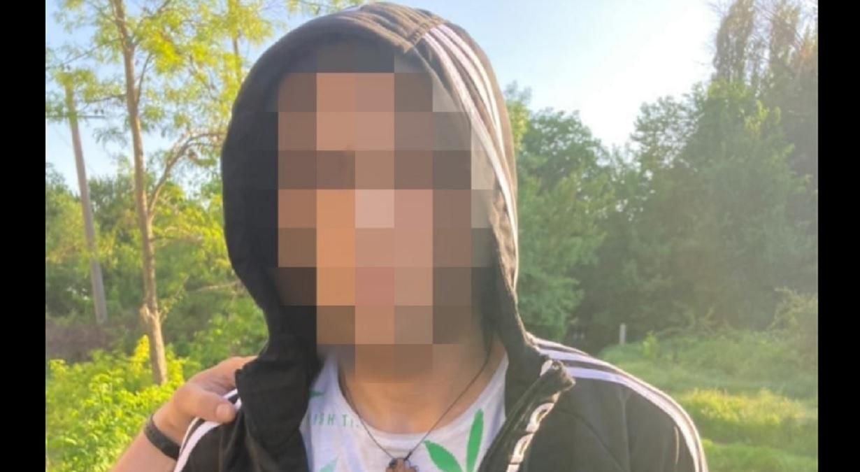 У Кривому Розі 17-річний хлопець підпалив вагітну дівчину У Кривому Розі 17-річний хлопець підпалив вагітну дівчину