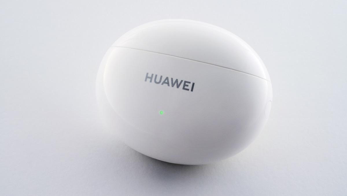 Huawei FreeBuds 4i нагородили відзнакою за збереження екології