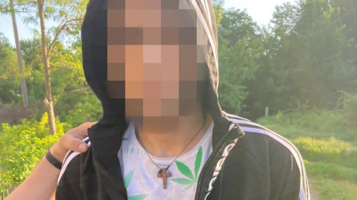 Поджег беременную сожительницу: у парня из Кривого Рога нашли оружие Поджег беременную сожительницу: у парня из Кривого Рога нашли оружие