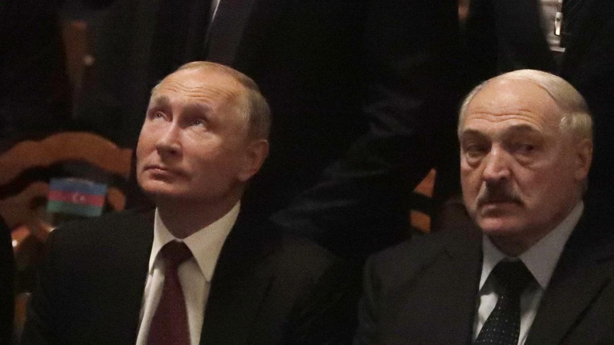 Путін попросить в Лукашенка визнати Крим російським в обмін на гроші