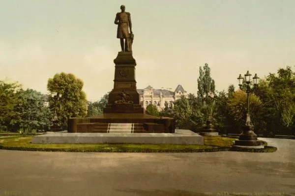 Київ, історія, як змінився Київ за 100 років, старі фотографії Києва, демонтований пам'ятник Миколі I в парку Шевченка
