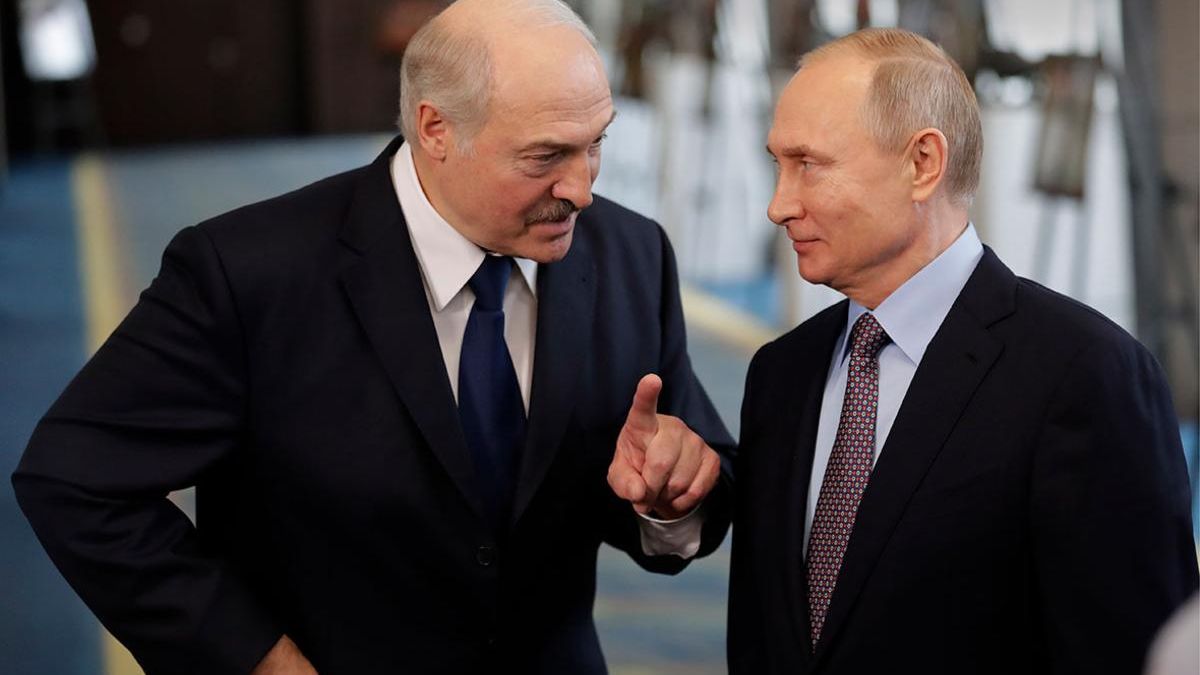 Лукашенко захопив літак з Протасевичем з подачі Путіна
