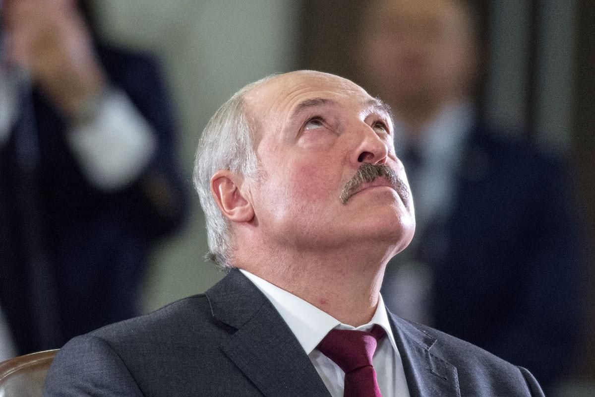 Білорусь перетворюється на диктаторську державу Гітлера
